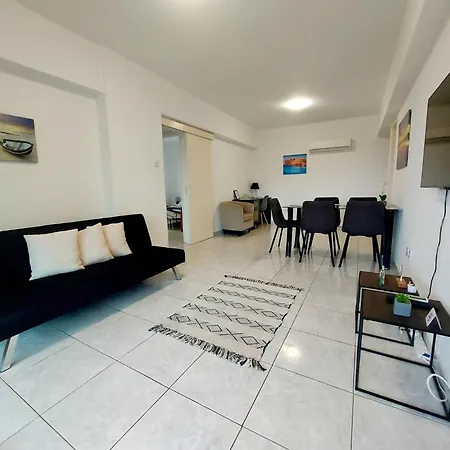 Erika Sea Breeze Makenzie Larnaca