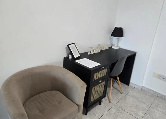 Erika Sea Breeze Makenzie Apartament